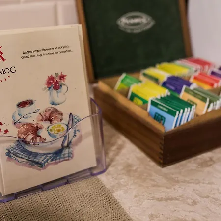 Хотел космос 3*